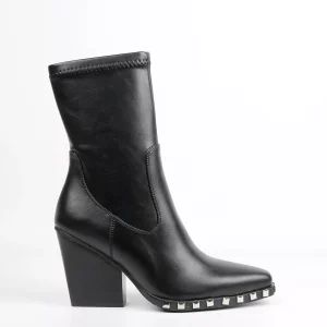 Bota Noa Harmon 9095 Negro Tachuelas