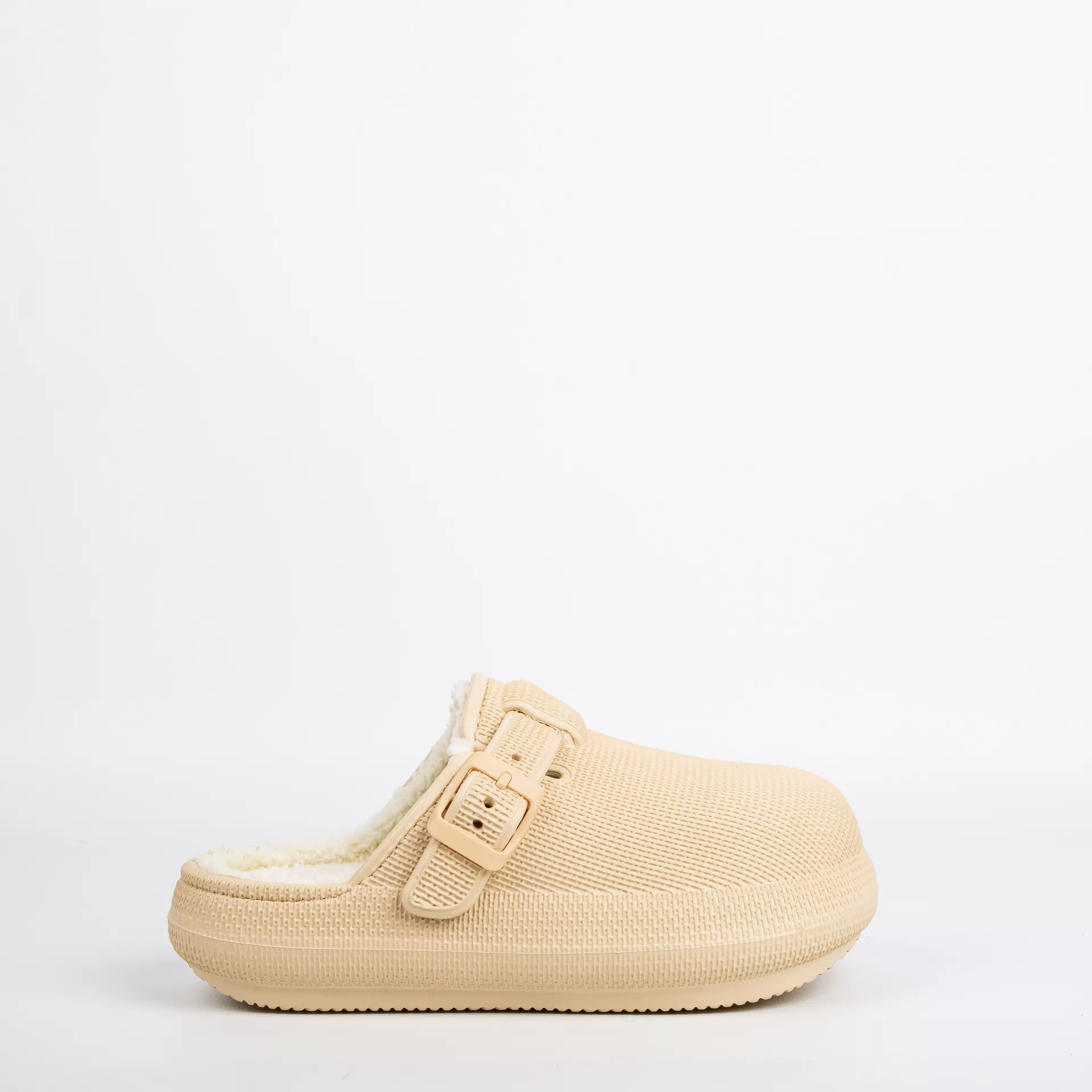 Zapatilla de Casa Nicoboco 501W Estilo Crocs Amarillo