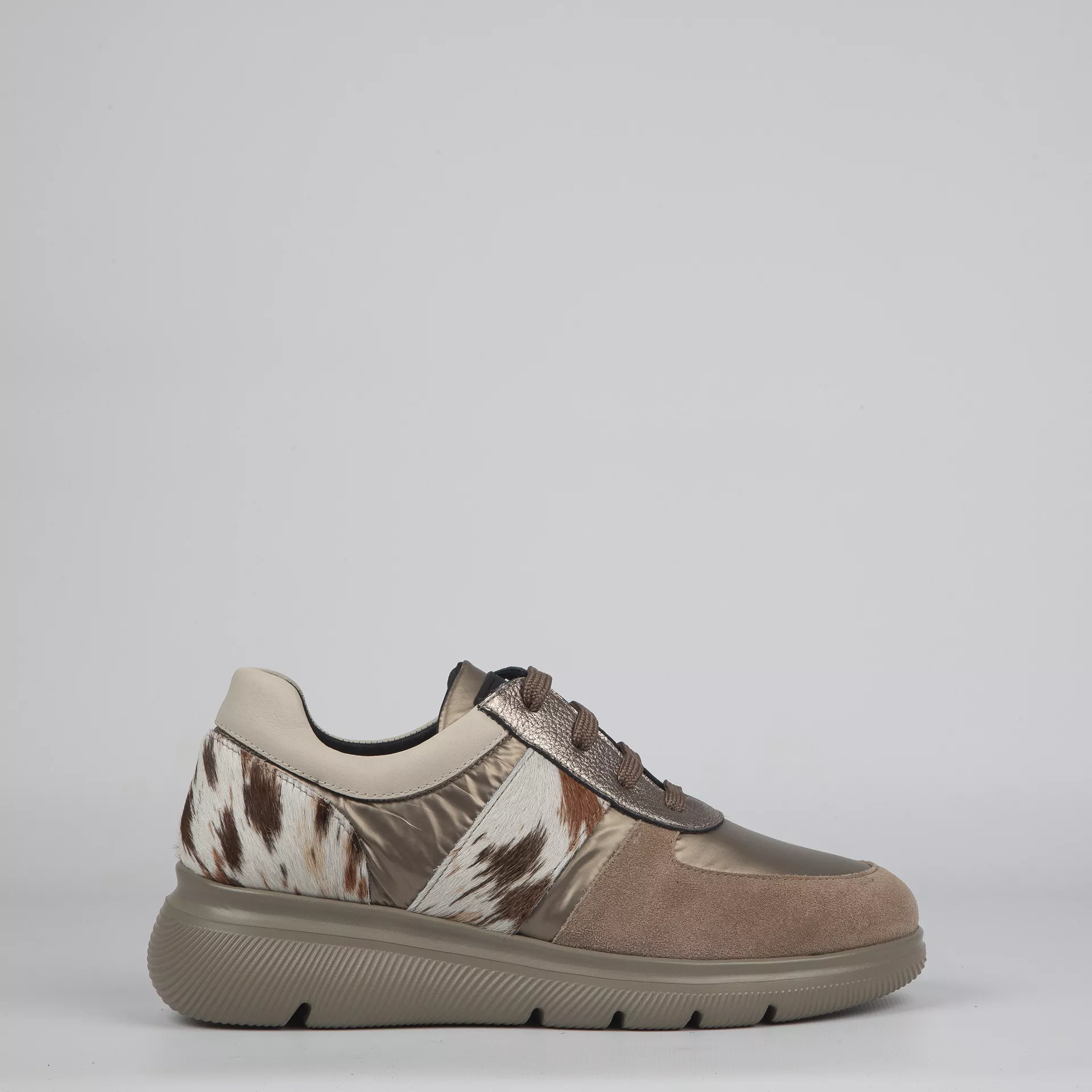 Deportivos Lodi RUT COW Camel
