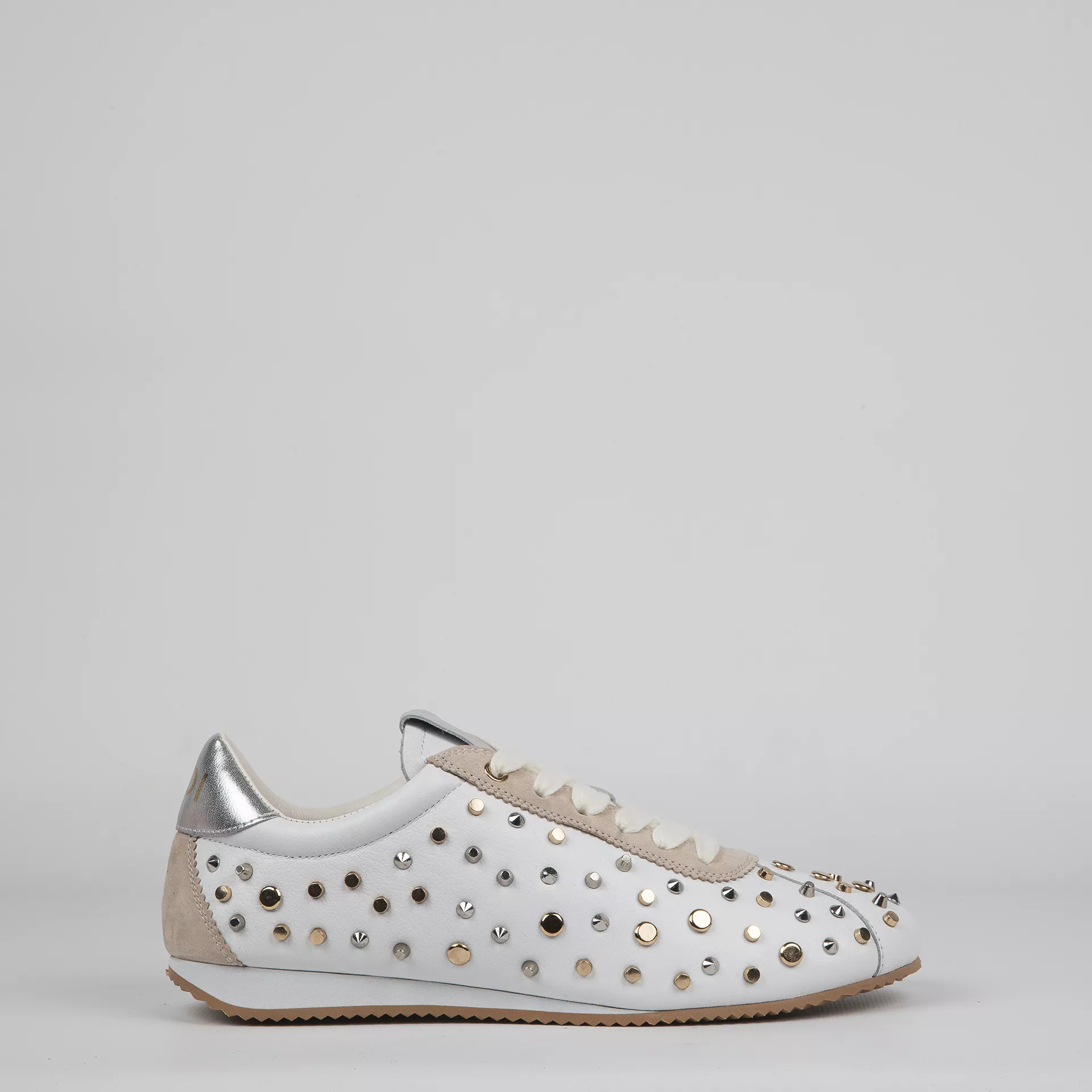 Deportivos Lodi 645 Tachuelas Blanco